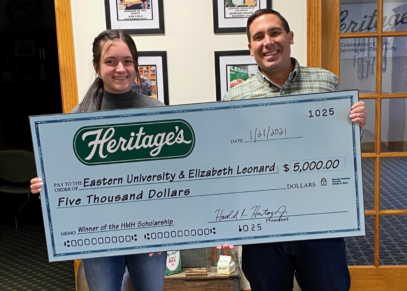 Elizabeth Leonard Receives Harold M. Heritage Scholarship